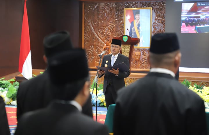 Gubernur Kaltim Lantik 71 Pejabat Baru, ASN Harus Siap Layani Rakyat dan Percepat Pembangunan