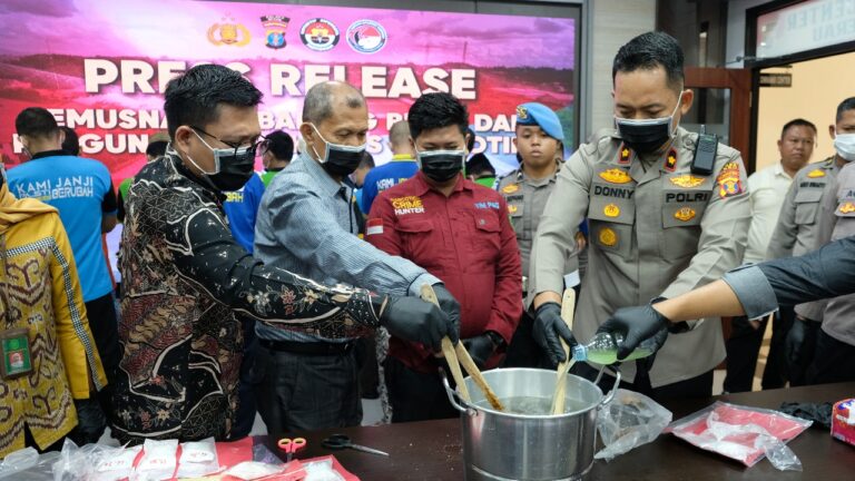 September 2025, Polresta Berau Ungkap 6 Kasus Narkotika, Sita 1,4 Kg dan Tangkap 10 Tersangka